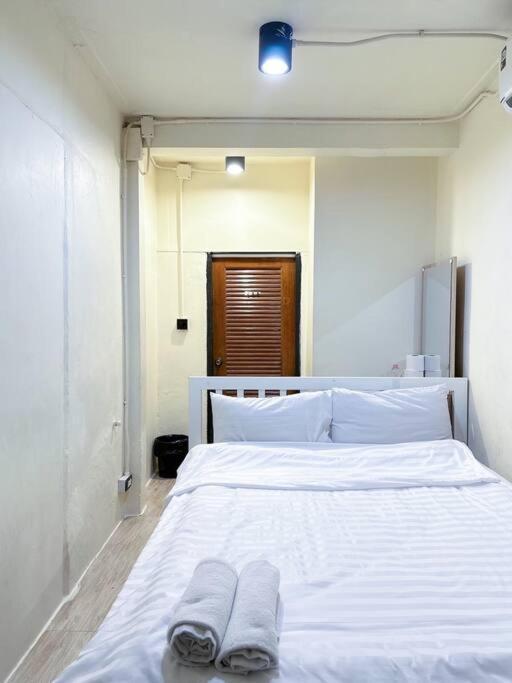 Chubbi5 Room11 Bangkok Zewnętrze zdjęcie